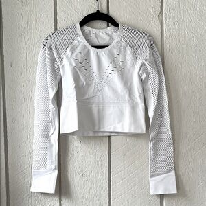 ALO Yoga Open Air Mesh Sleeve Crop Top